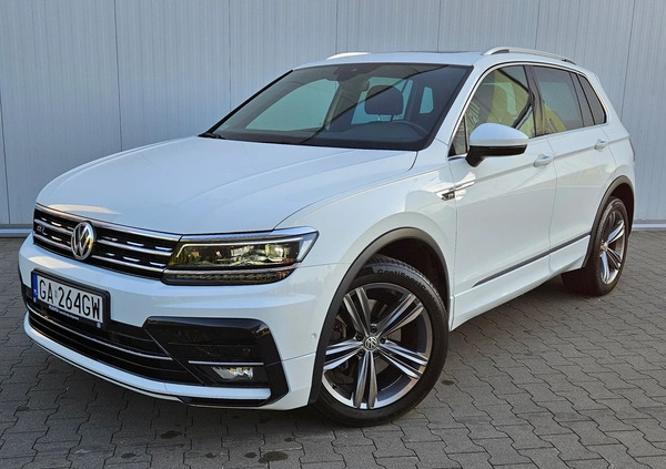 Volkswagen Tiguan cena 120000 przebieg: 80000, rok produkcji 2018 z Marki małe 781